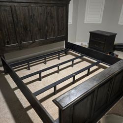 King Wooden Bed Frame & 2 Nightstands