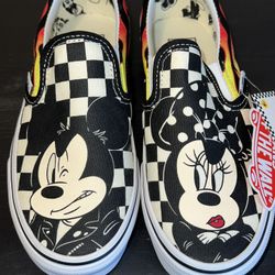 Kids Vans X Disney Classic Slip- On MICKEY & Minnie Checkered Flames Size 3.5