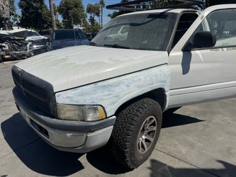Cummins 5.9 with manual transmission