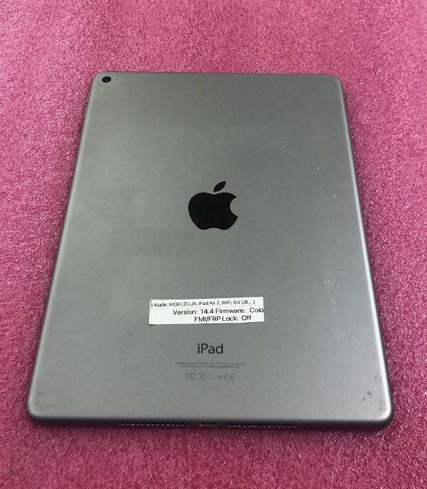 Unlocked iPad Air 2 / 64GB Wi-Fi Clean Like New With Warranty & Charger On Sale ! Welcome 