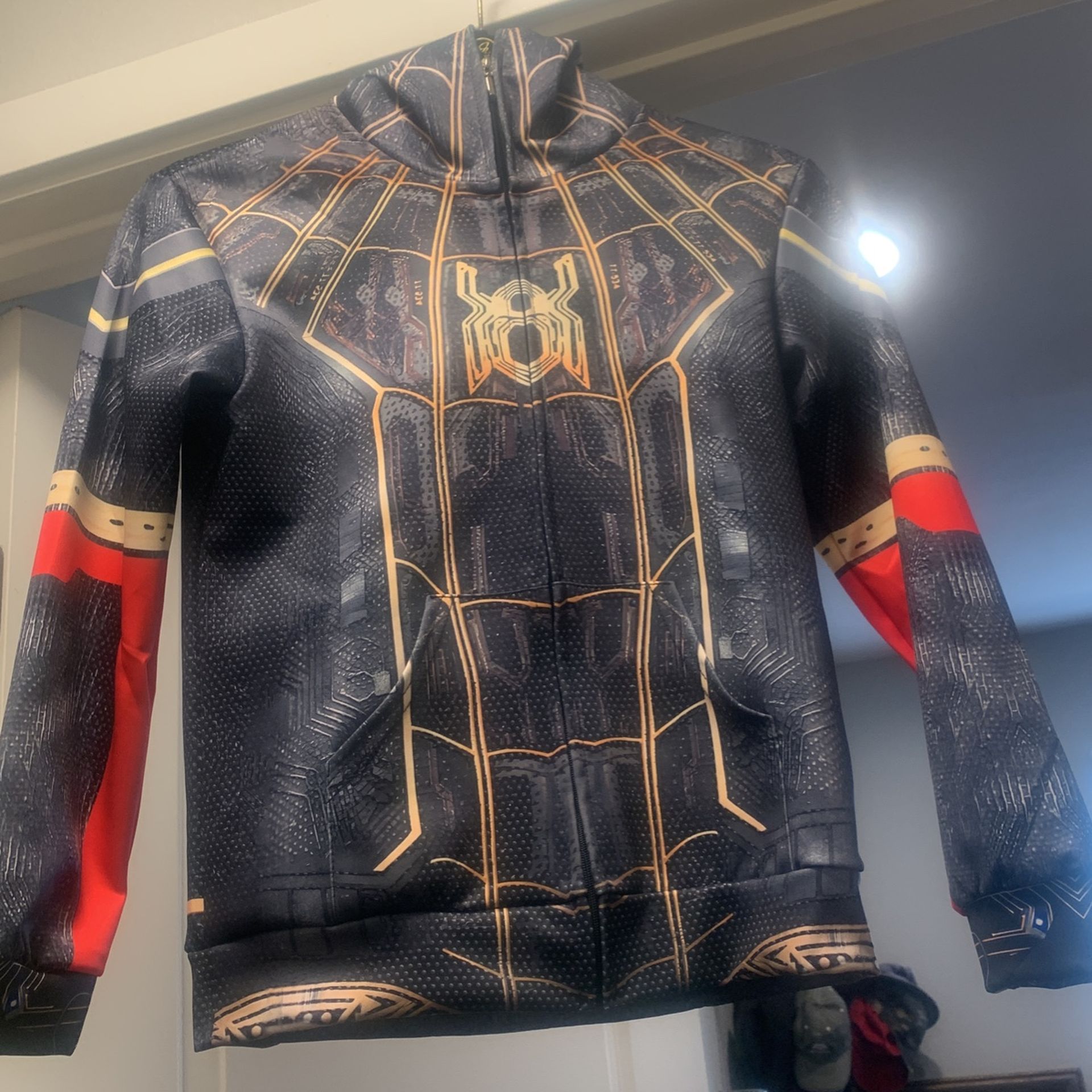 New Spiderman W/Mask Hoodie