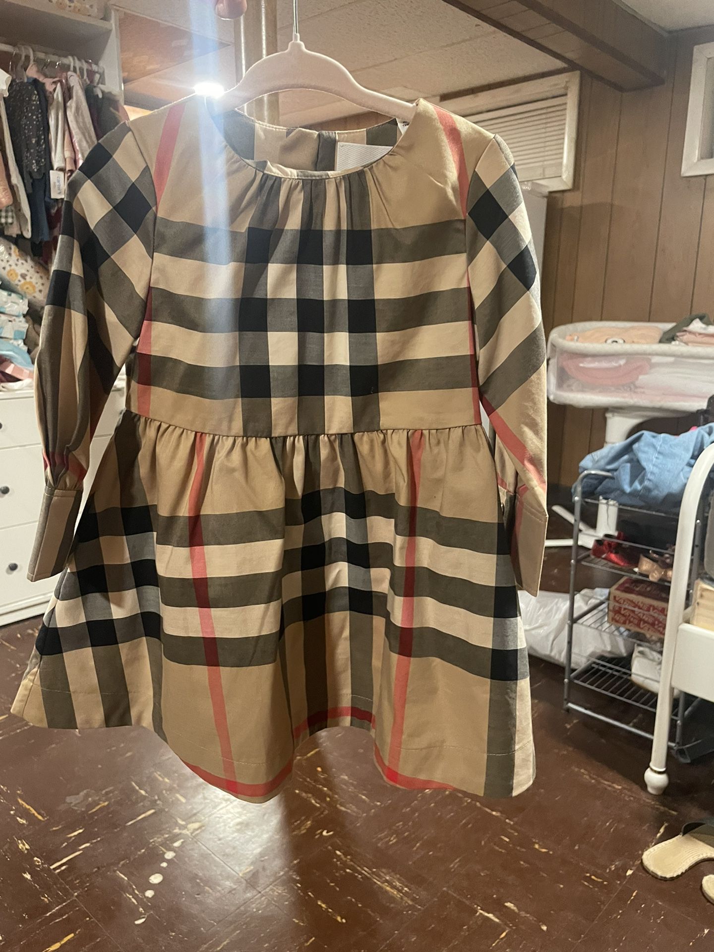 ler Den aktuelle mikrobølgeovn Burberry Dress For Baby Girl 18 Months for Sale in Jersey City, NJ - OfferUp