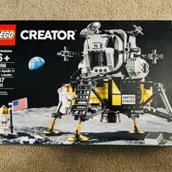 NEW LEGO moon Landing