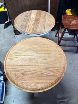 Round Wood Top Pedestal Tables – Set of 2
