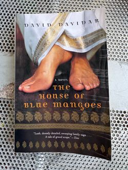 David Davidar The House of Blue Mangoes Trade Paperback Perennial 2003 1st Ed