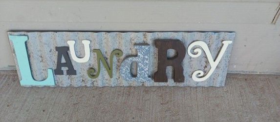 Laundry Sign 