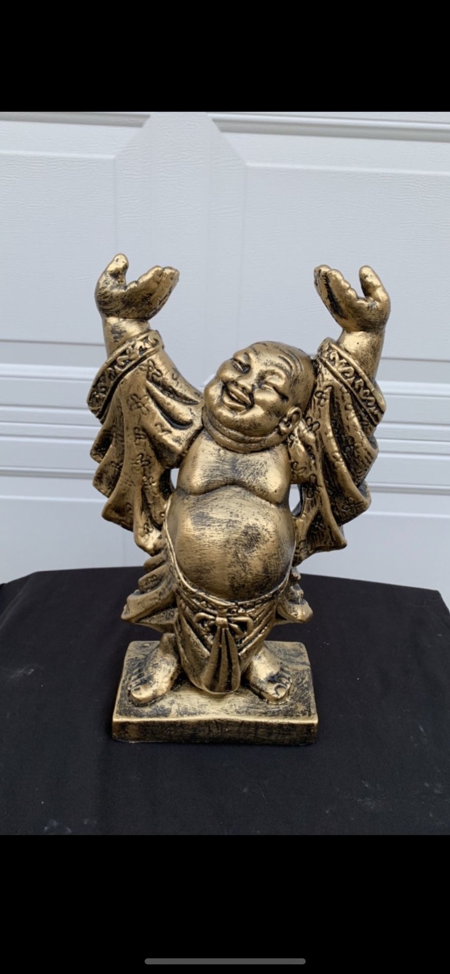 Hands Up Buddha Statue