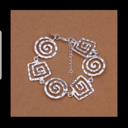 Valentine's Day 925 Hammered Silver Bracelet 