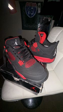 Jordon 4 Red Thunder (Size 9’5) & They are reps!