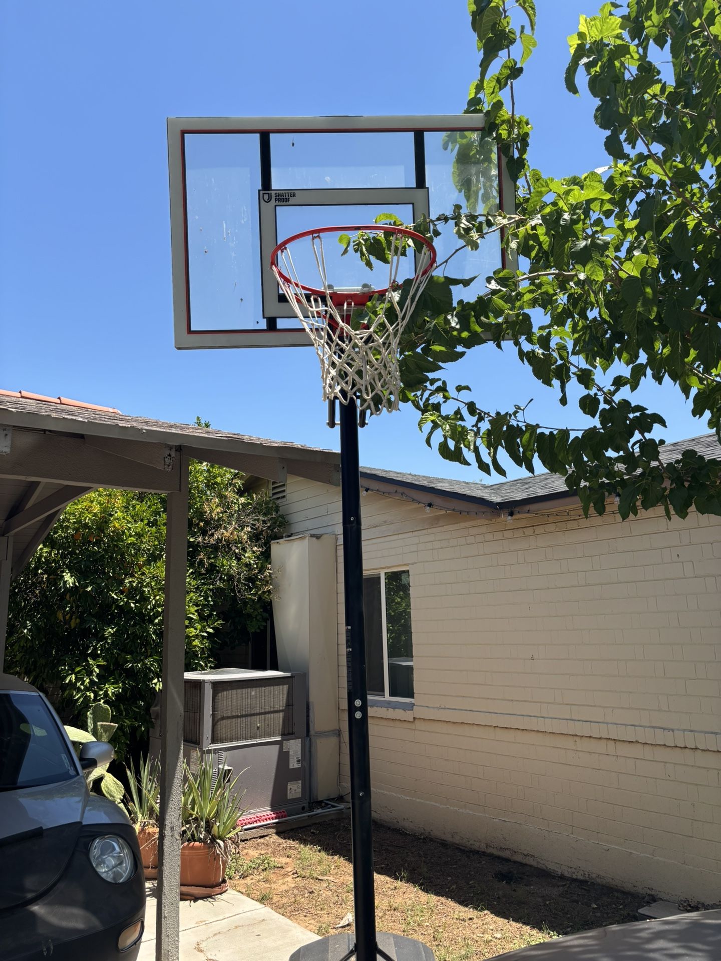 Outdoor Basketball Hoop 