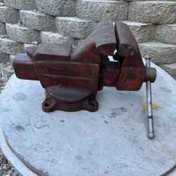 Craftsman Vintage 5“ Swivel Vice Great Working 