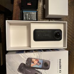 Insta360 X3