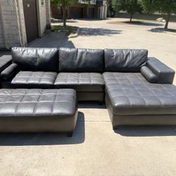 Ashley Furniture Nokomis 2-Piece Sectional w/ Chaise & Ottoman • FREE DELIVERY