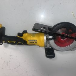 Dewalt Cordless Compact Circular Saw 