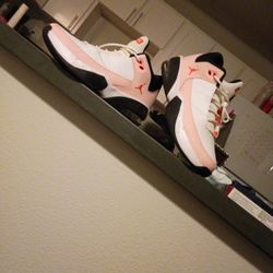 7y Jordans Peach Color And White