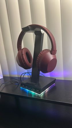 Gaming headphone stand , phone stand LED