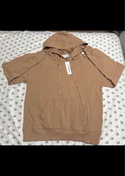 The Drop Short Sleeve Hoodie