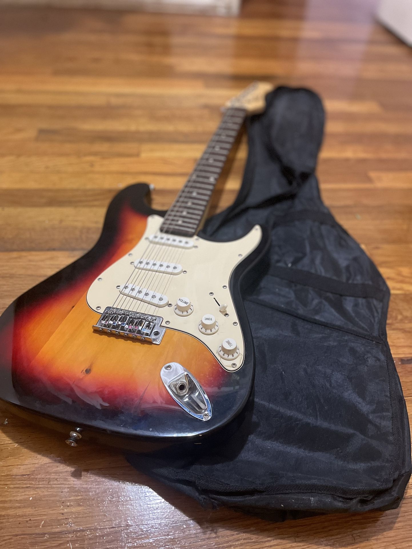 Electric Guitar 
