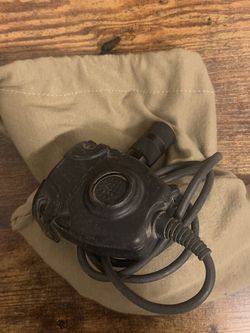 Peltors Comtac Dust Bag And One PTT