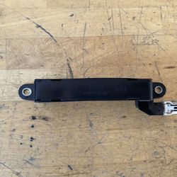 2014,2015,2016,2017,2018,2019 Toyota Corolla Smart Key Antenna