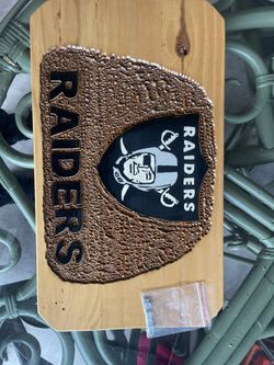 Raiders  Wall mount