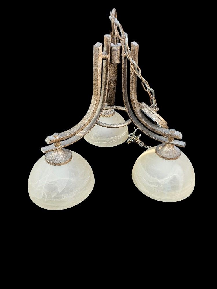 NICE LIGHTING FOR THE HOUSE GOOD CONDITION