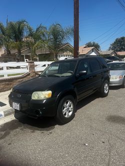 2005 Ford Escape