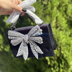 Small Shoreditch Velvet Rhinestone Bow Chain Strap Crossbody Bag
