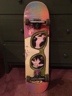 Skateboard (longboard)