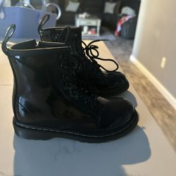 Dr. Martens Kids Boots 