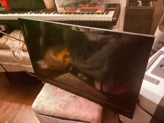 Vizio 32 “Flat screen tv