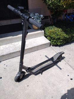 E scooter for parts no charger