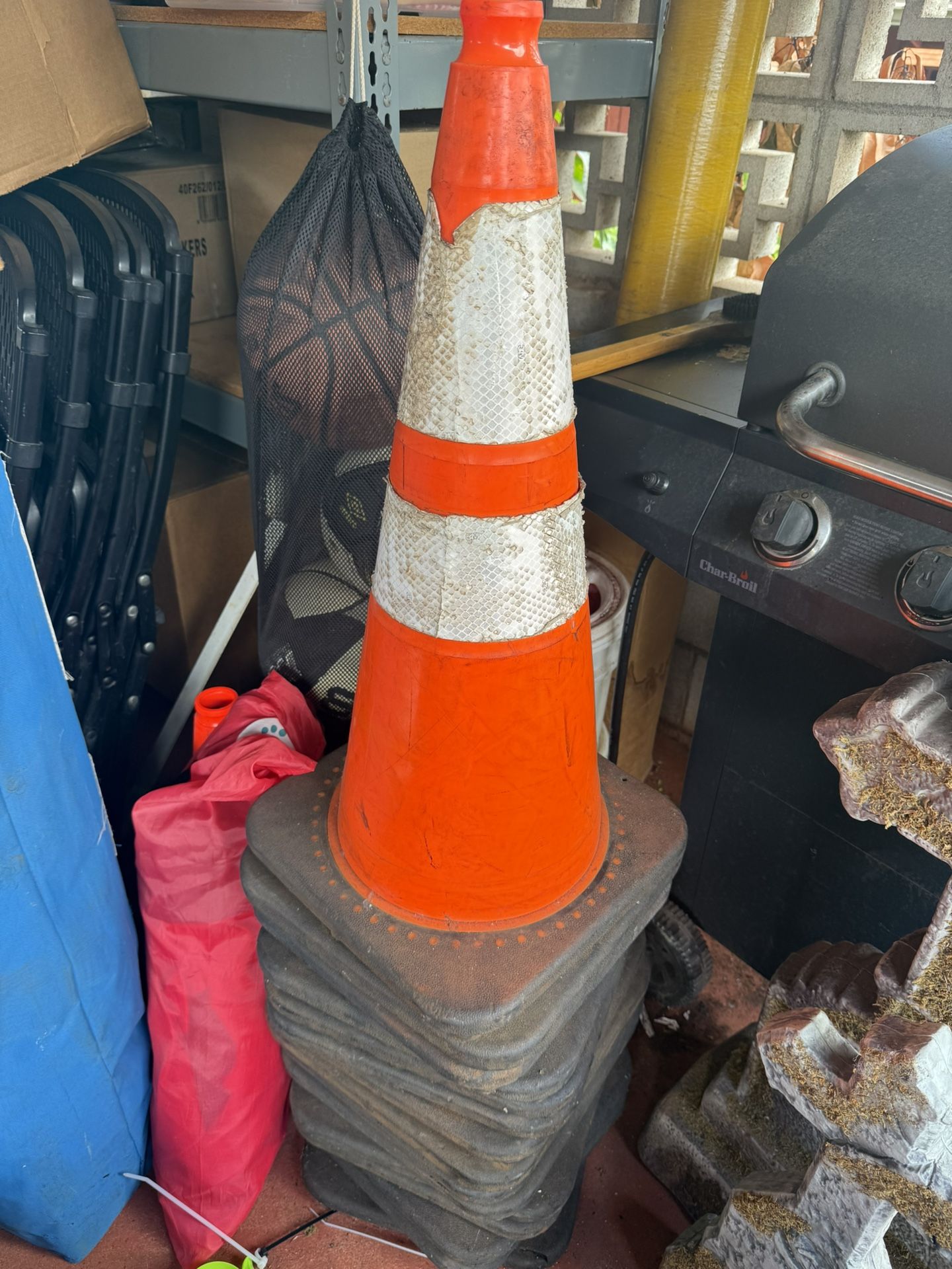 15 Safety Cones
