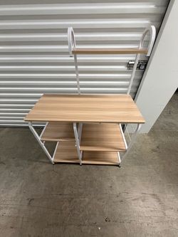 Computer Desk / Workstation with Shelves