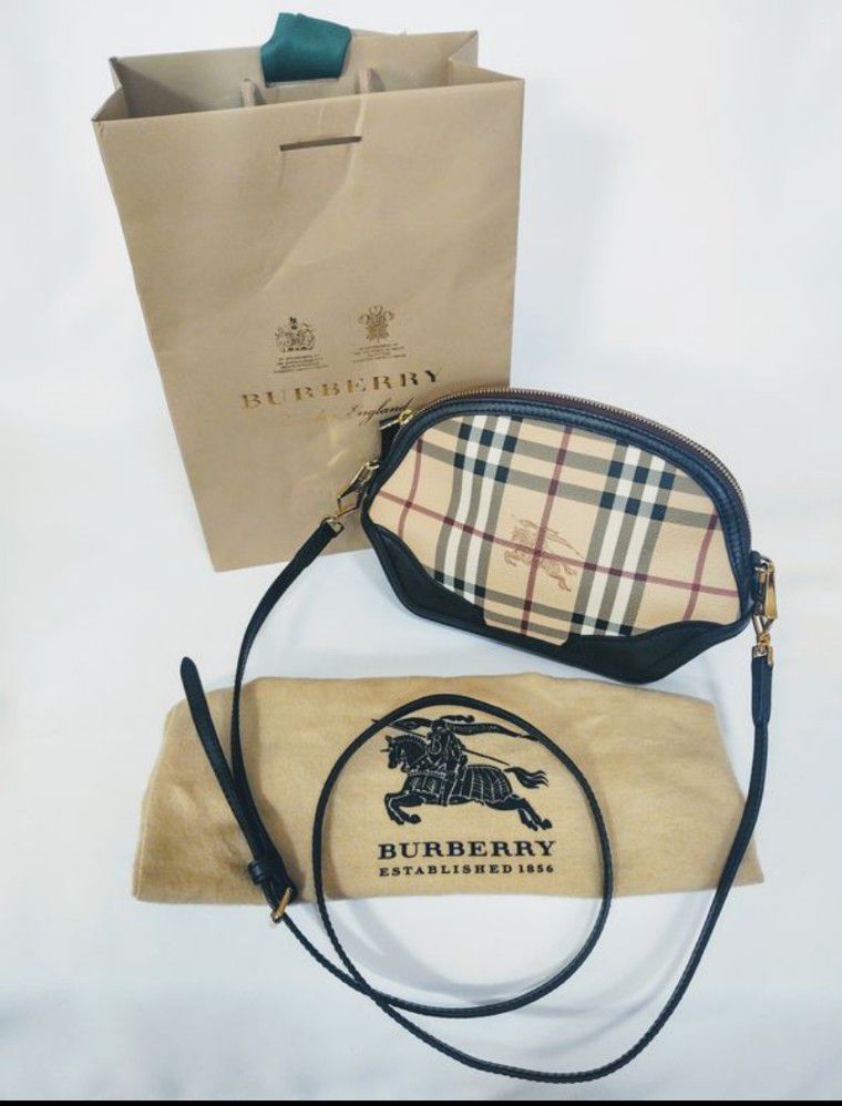 💯 Authentic Burberry Crossbody Bag