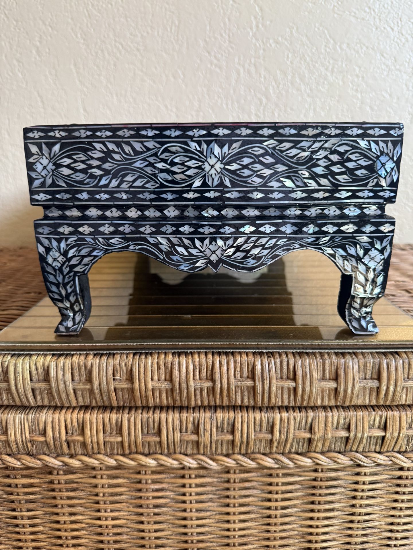 Made In Italy, Black Lacquer Mother, Pearl In Laid Tray, Art Deco, Boho Service 