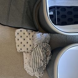 2 Uppababy bassinets