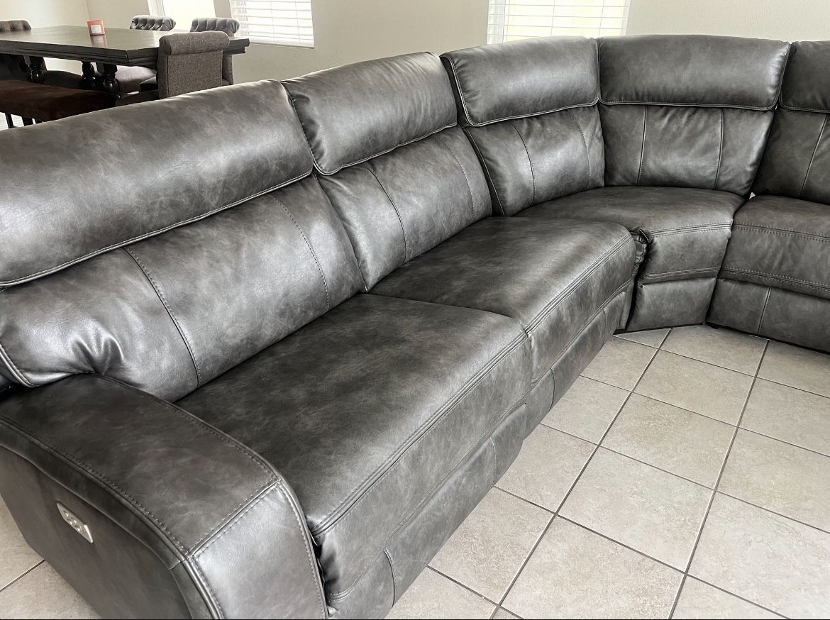 Leather Reclining Couches With USB Charging Ports