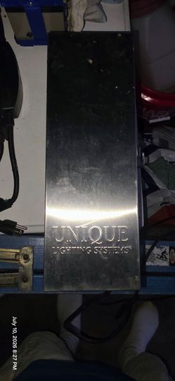 Unique lighting transformer.