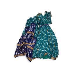 Teal and gold kid’s Sari size 6/7 Bollywood/costume/pretend plat