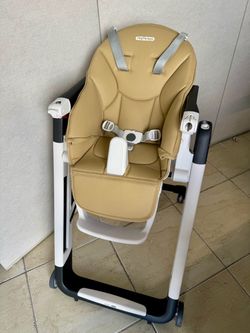 Peg Perego Siesta High Chair – Excellent Condition