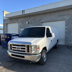 2010 Ford E-150