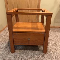 Sauder Shaker Side End Table Nightstand Etc. Heavy No Top, Open