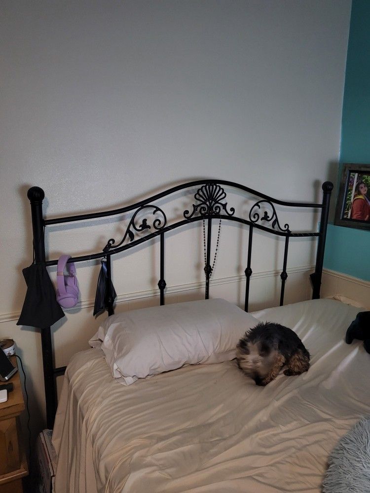 Bedroom Set
