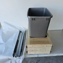 Cabinet Trash Can