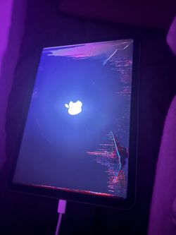 Apple iPad with Cracked Screen