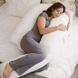 UNOPENED Therapeutic Body Pillow + Extra Pillow Case from MedCline ($155 value)