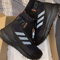 Adidas Boost Terrex Hiker Sz11