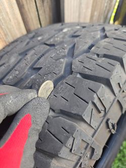Gomas LT 285 60R 20