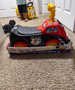 Mickey Mouse Ride-on Car